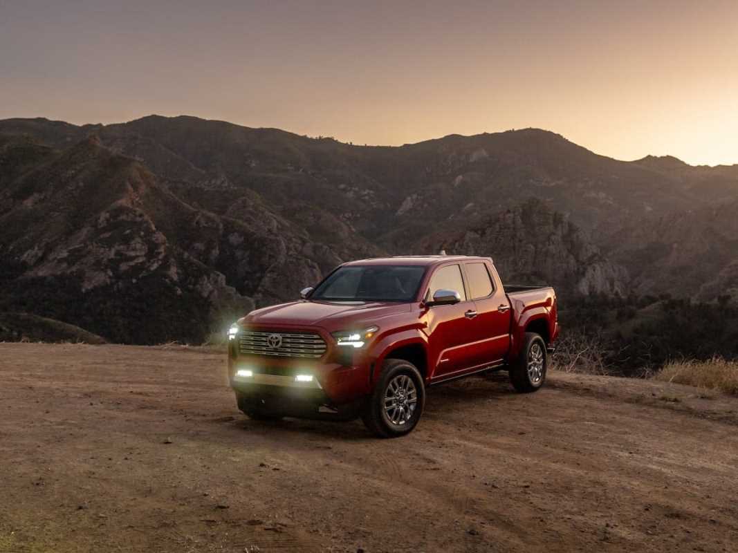 Comprehensive Buyers Guide for 2026 Toyota Tacoma Models  